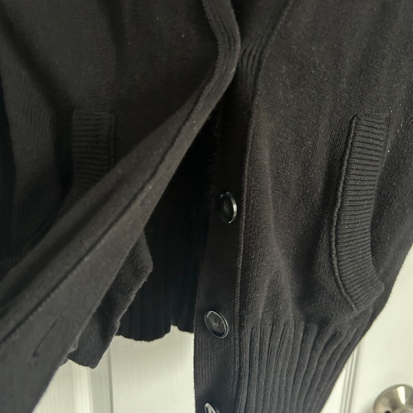American Eagle Outfitters Black Cardigan 4 buttons - Picture 3 of 4